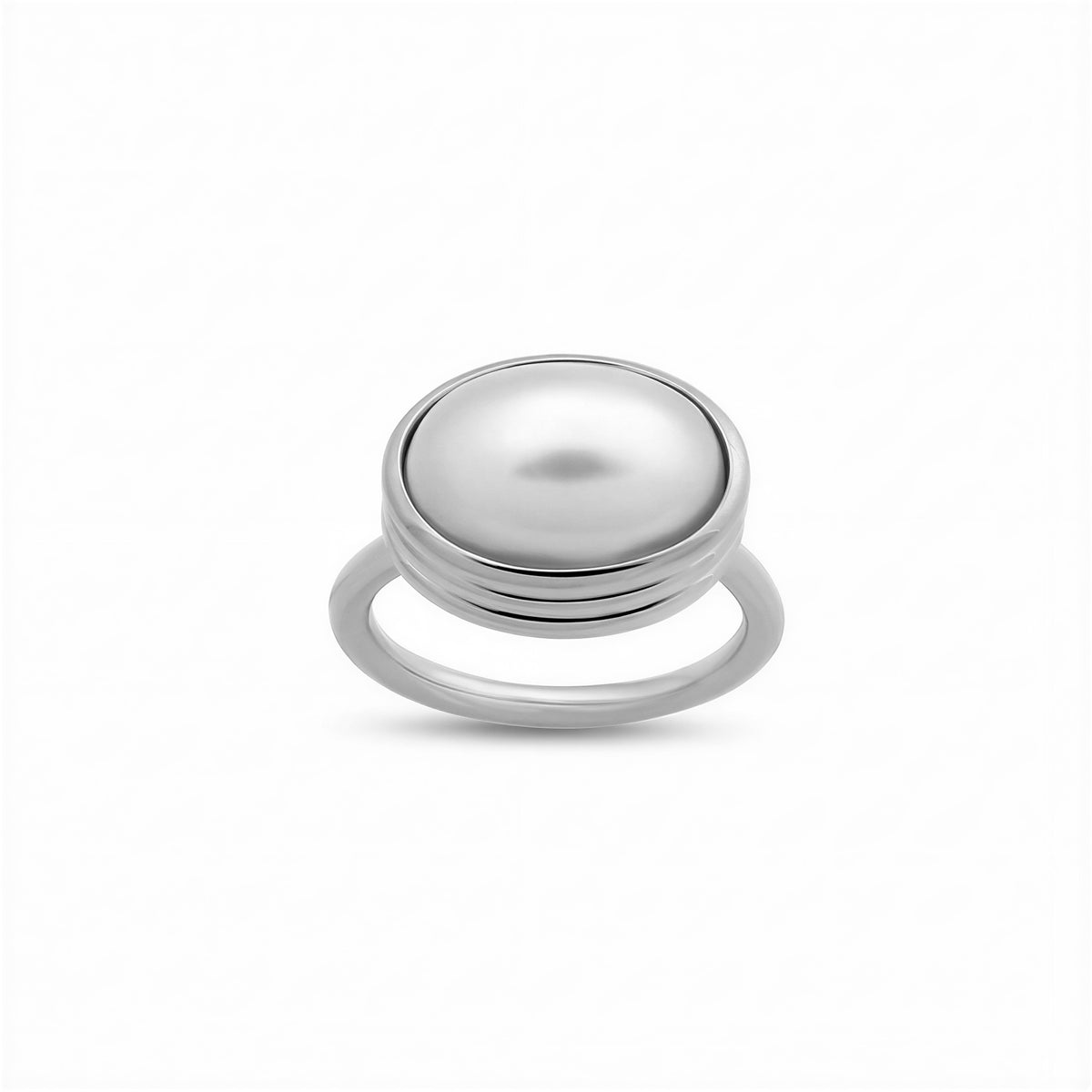 Monarc Jewellery Arena Ring | Silver | Mabe Pearl