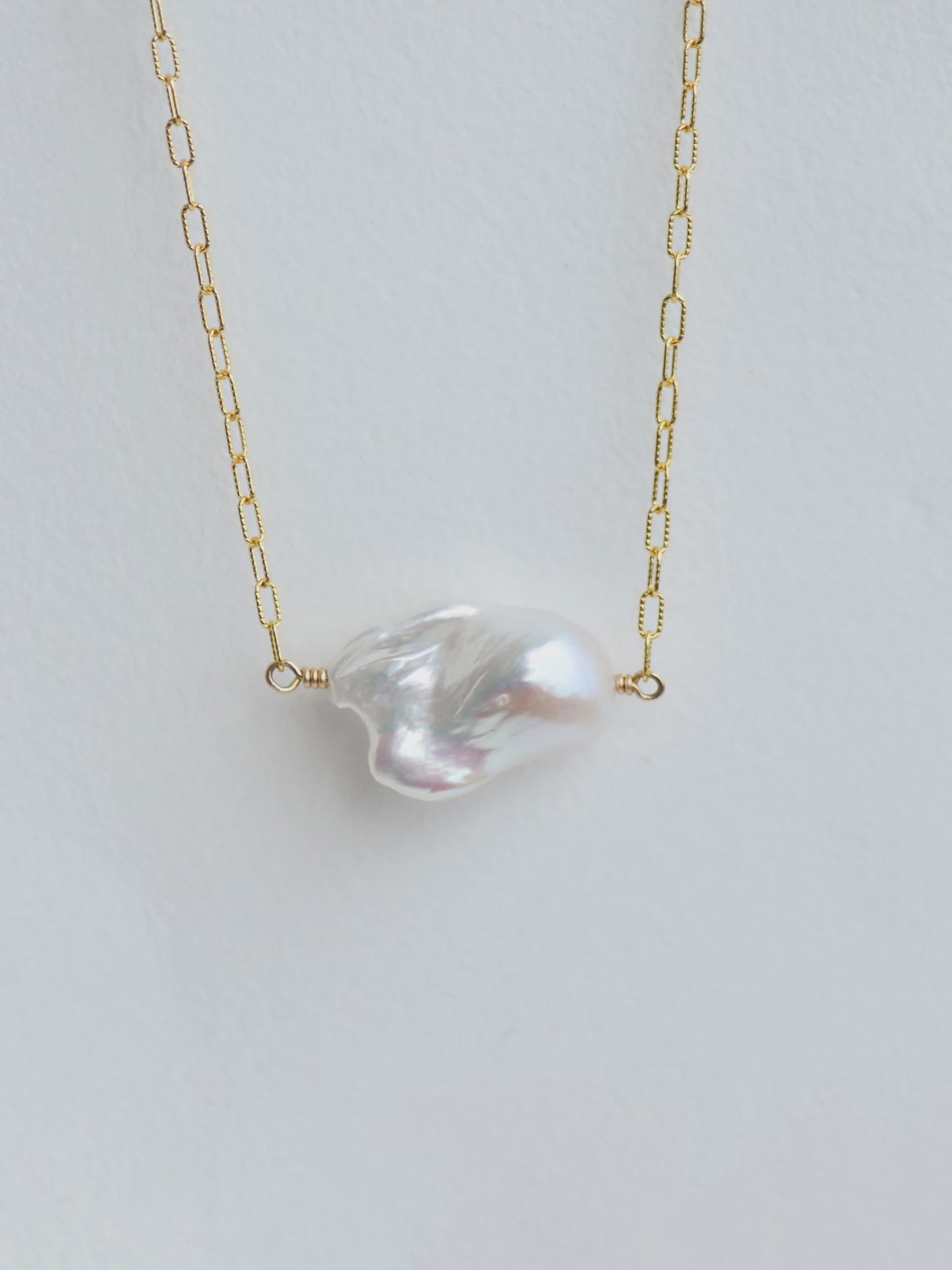 Charlotte Penman Cloud Necklace | Baroque Pearl | Gold