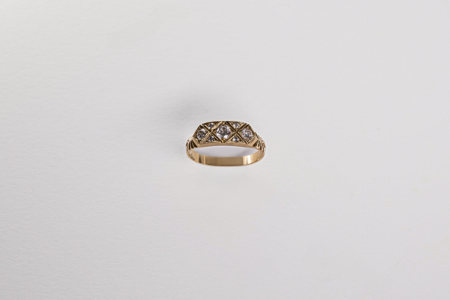 Lisa Webb The Pleiades Ring | 9CT Gold | Diamond