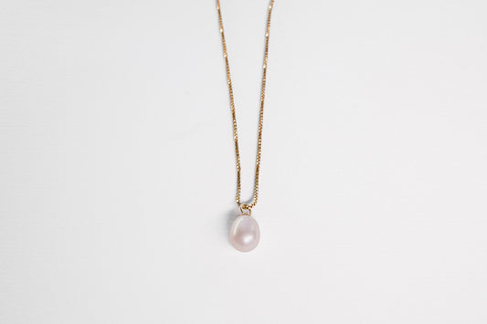 Lisa Webb Pink Pearl Drop Necklace | 9CT Gold