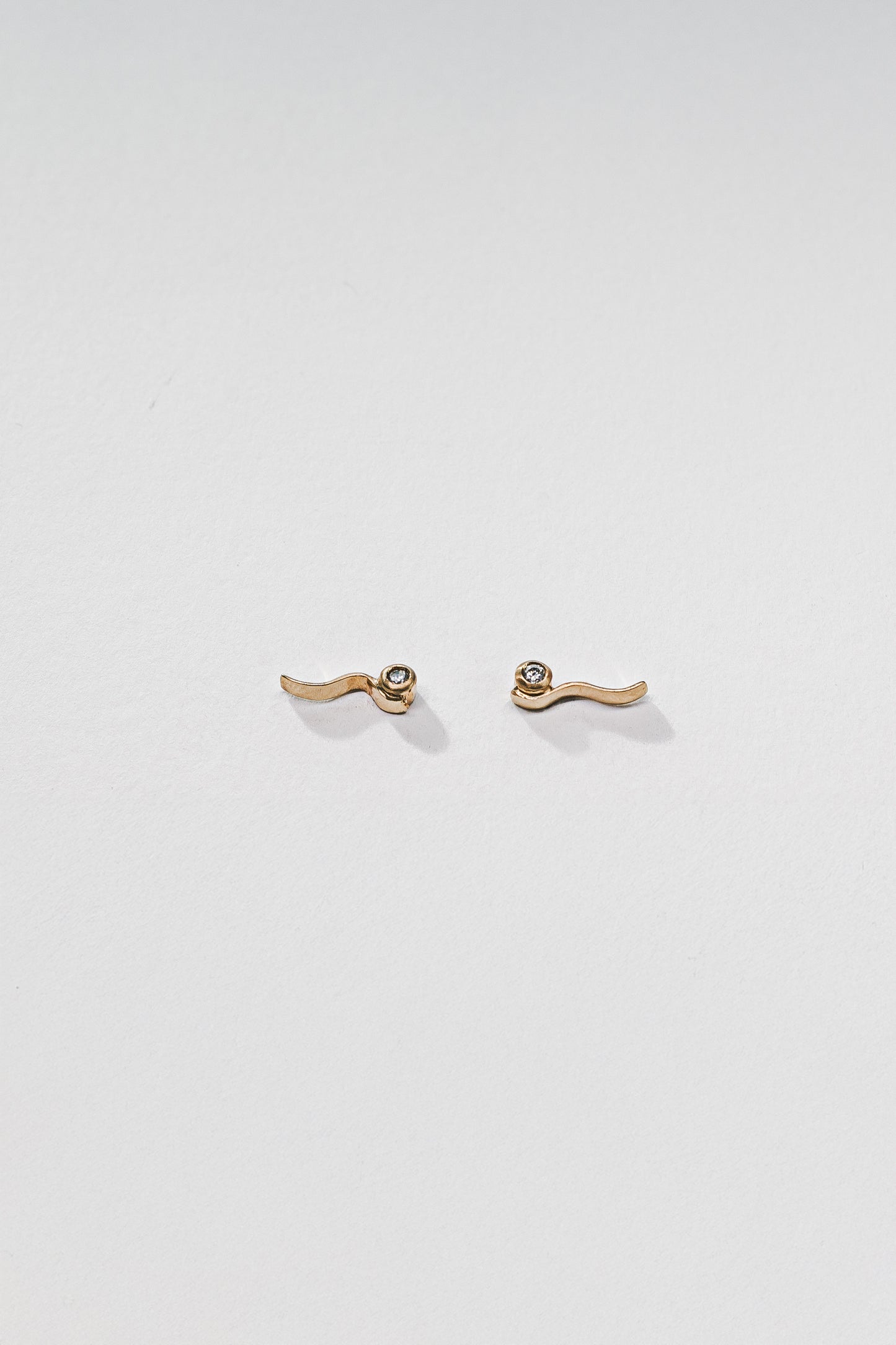 Lisa Webb Wave Stud Earrings | 9CT Gold | Diamond