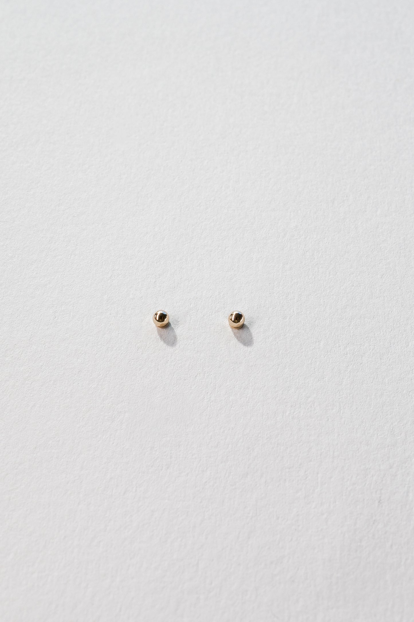 Lisa Webb Mini Ball Stud Earrings | 9CT Gold