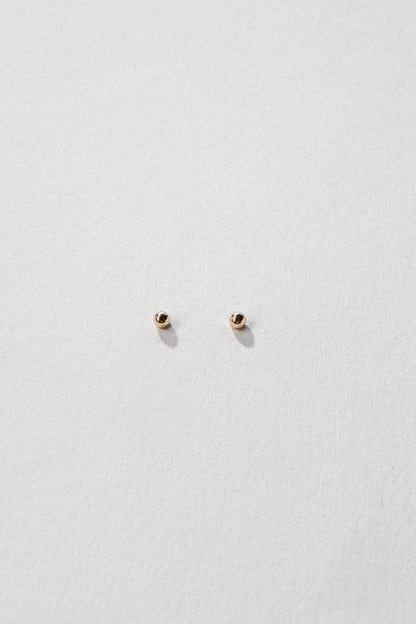 Lisa Webb Mini Ball Stud Earrings | 9CT Gold