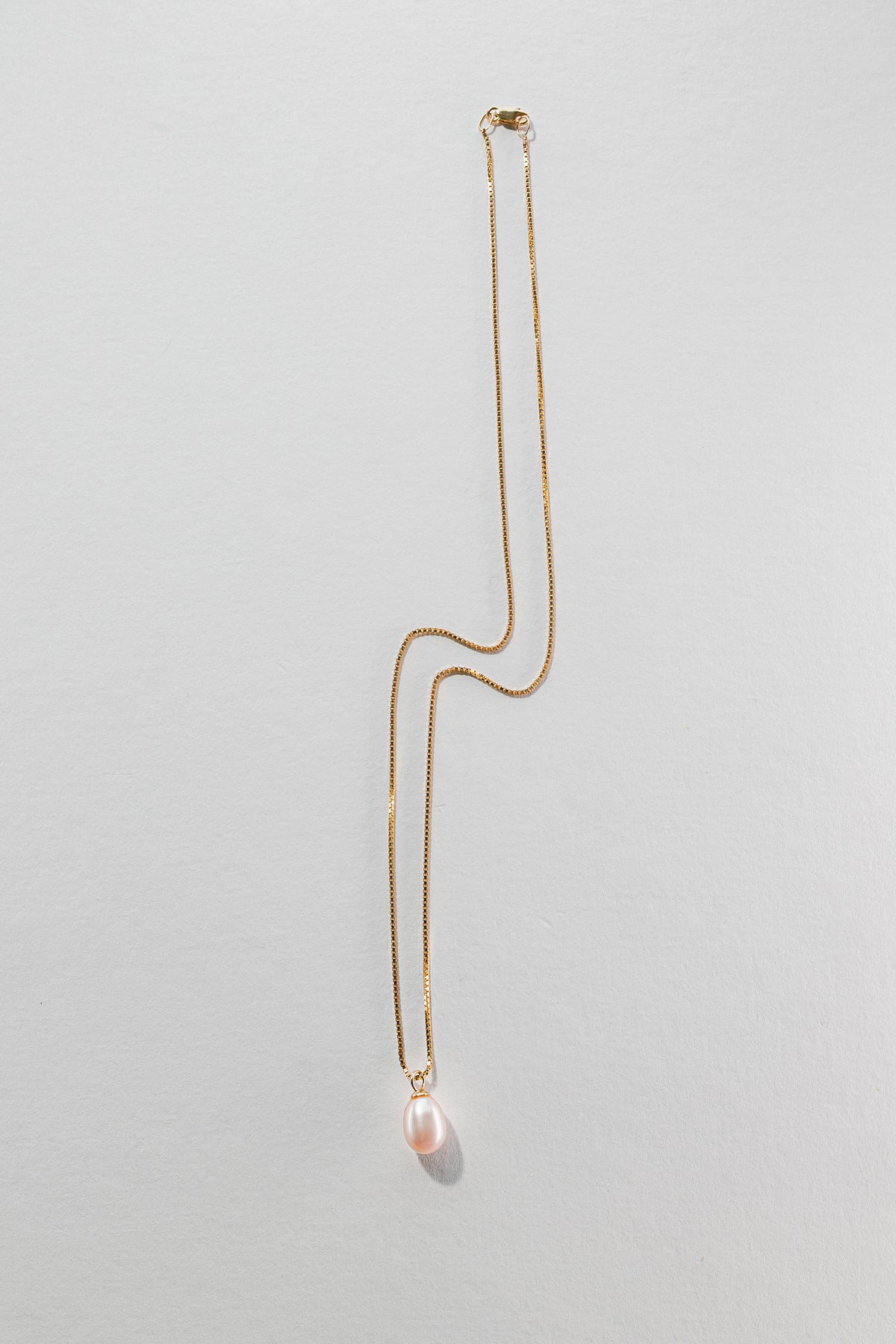 Lisa Webb Pink Pearl Drop Necklace | 9CT Gold