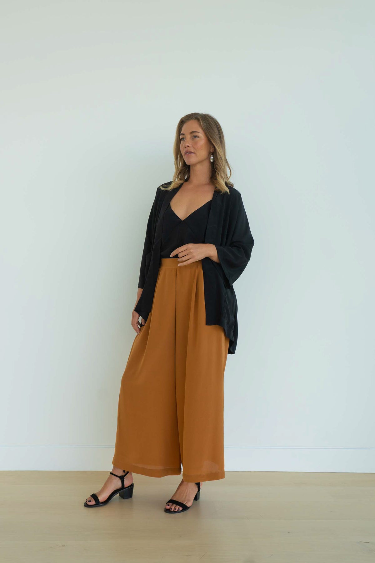 MONNI Kimono | Short