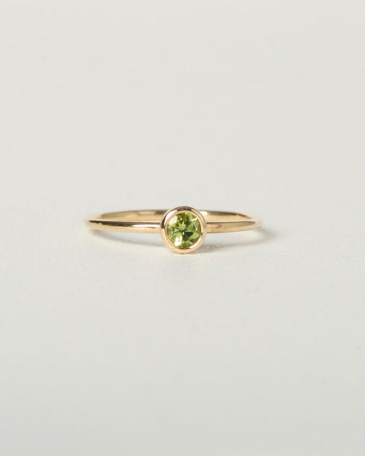 Mini Celine Ring, Peridot, 9k Gold - Tea & Tonic Matakana - Charlotte Penman